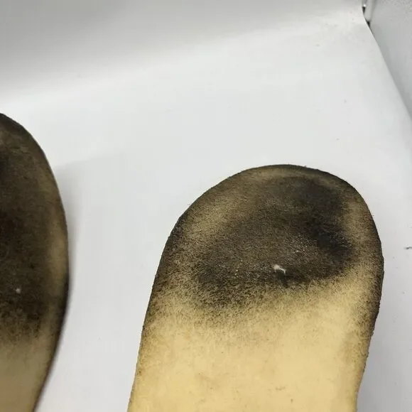 Clarks Originals Men's Desert Boot 9.5 M Burgundy Tumbled Leather 26125547 - Picture 11 of 15